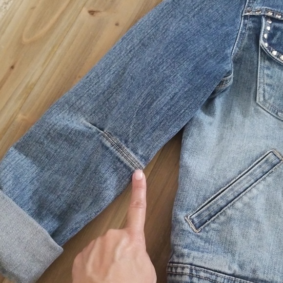 Jean Jacket - Picture 2 of 7